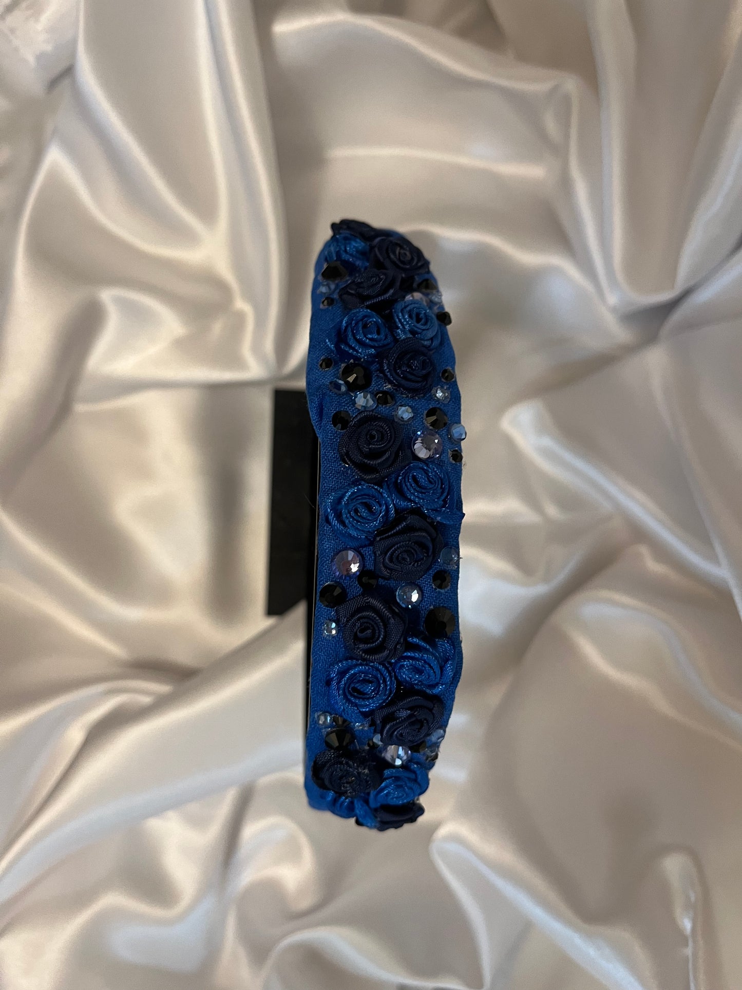 Midnight satin rose